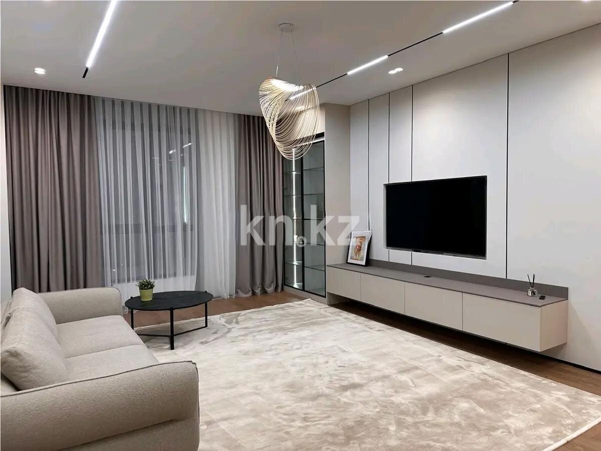 Продажа 2-комнатной квартиры, 81 м² в Астане