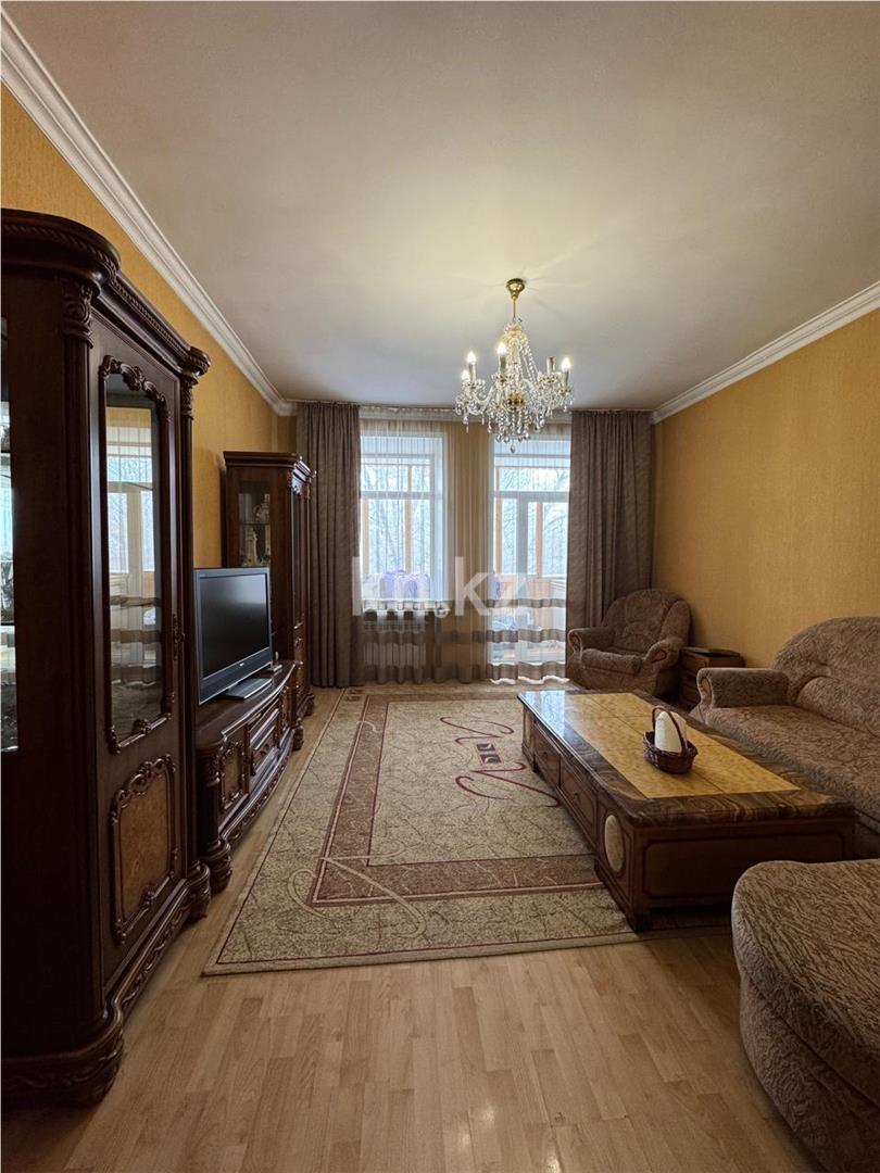 Продажа 2-комнатной квартиры, 55 м² в Караганде