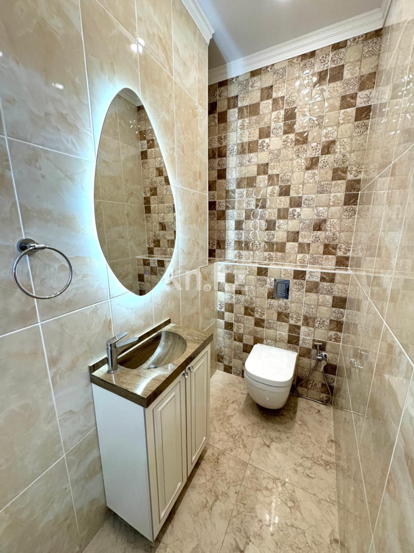 Продажа 4-комнатной квартиры, 133.8 м², ул. Туркестан, дом  28 - ул. Бухар жырау в Астане - фото 4