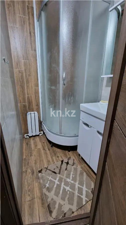 Продажа 2-комнатной квартиры, 40 м², мкр-н 15, дом  3 в Караганде - фото 4