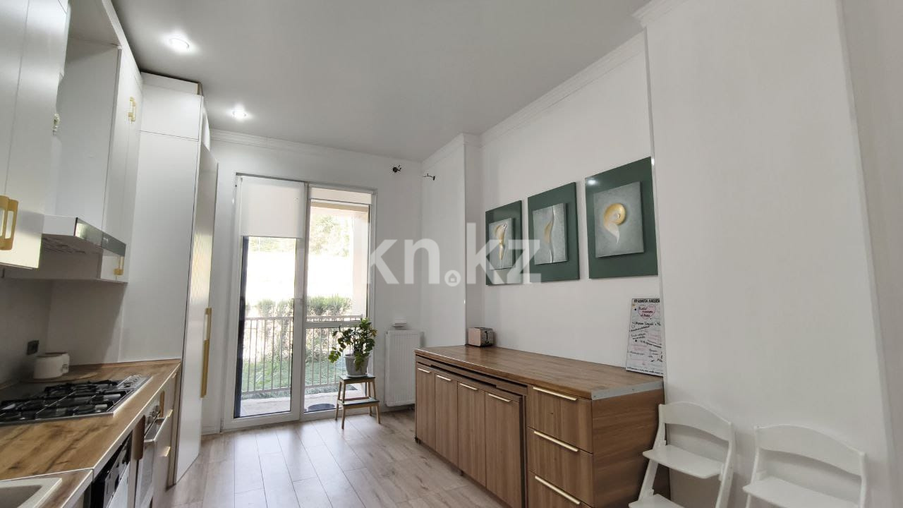 Продажа 4-комнатной квартиры, 140 м², пр. Байдибек би, дом  113/10 в Шымкенте - фото 4