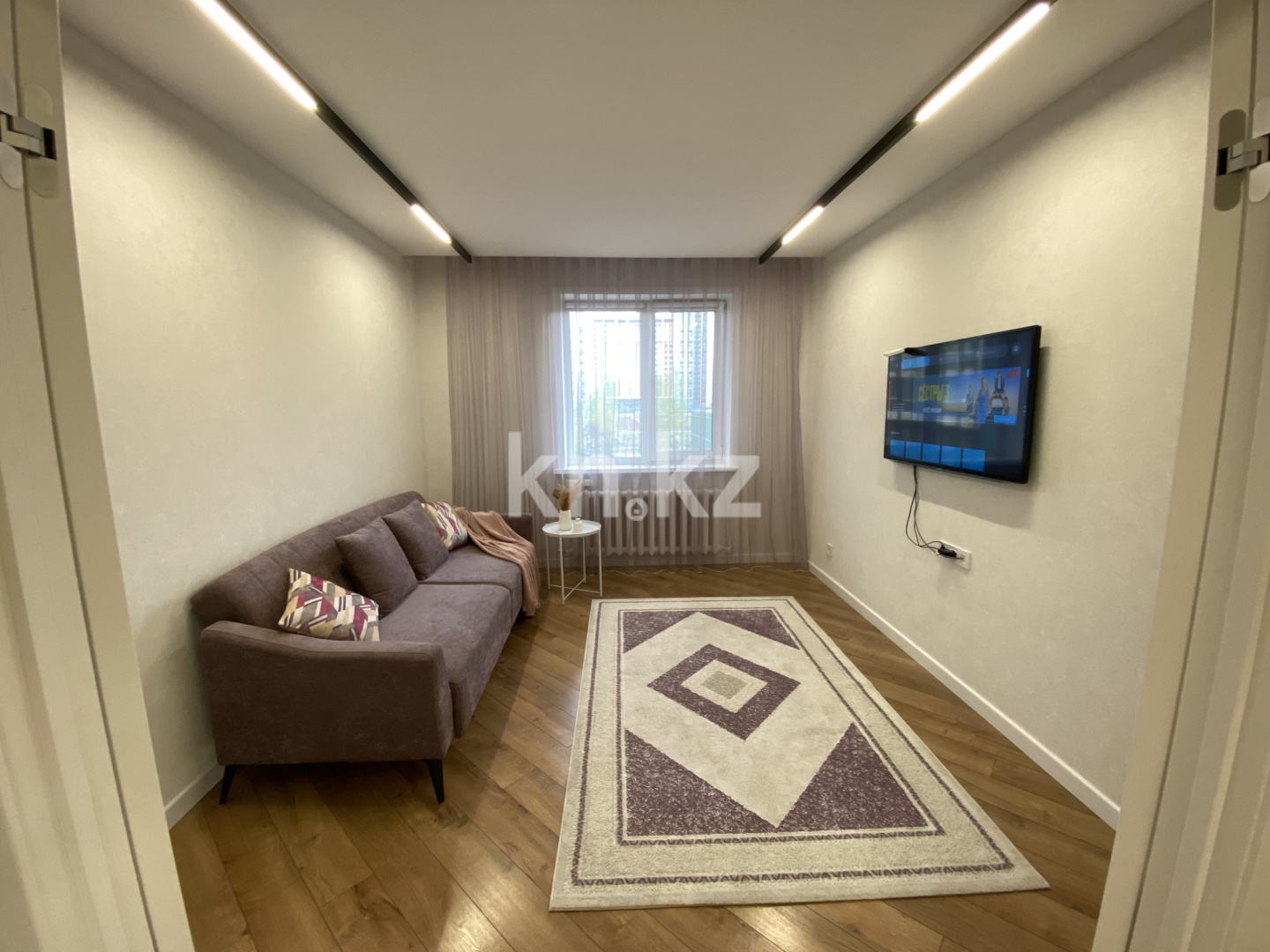 Аренда 2-комнатной квартиры посуточно, 80 м², ул. Керей, Жанибек хандар, дом  12/1 в Астане