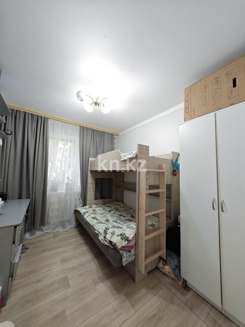 Продажа 4-комнатной квартиры, 77 м², ул. Язева, дом  10 в Караганде - фото 5