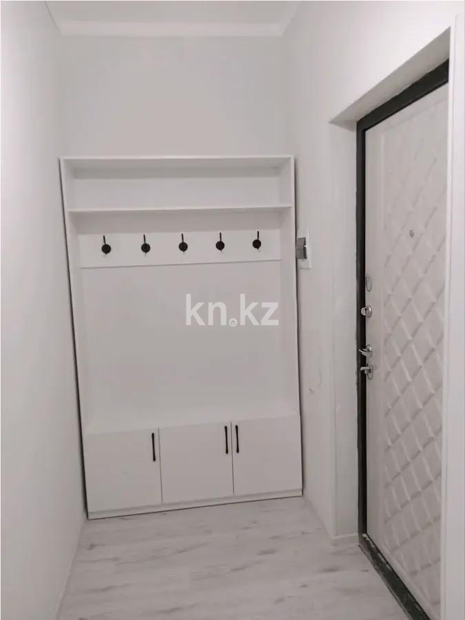 Продажа 1-комнатной квартиры, 35 м², ул. Устирт, дом  5 в Алматы - фото 4