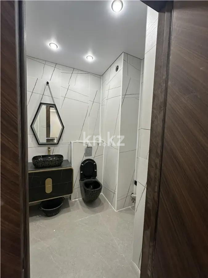 Продажа 3-комнатной квартиры, 90 м², ул. Халиуллина, дом  140/5 в Алматы - фото 5