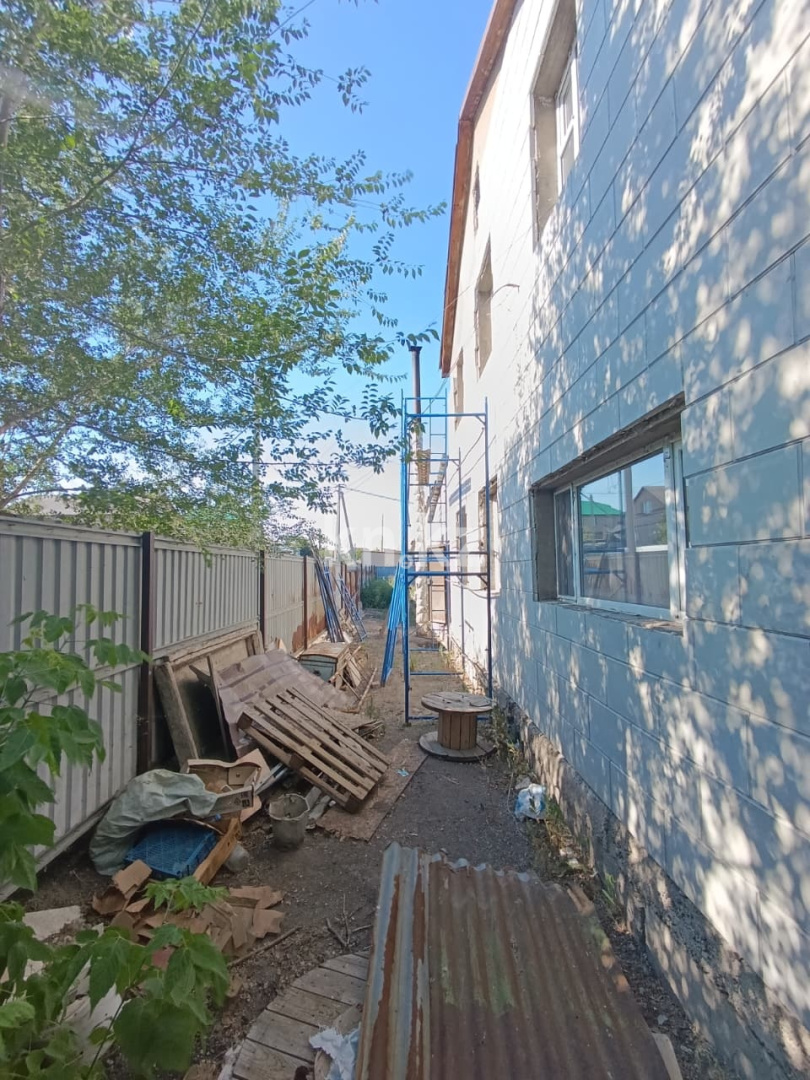 Продажа 5-комнатного дома, 200 м² в Караганде - фото 6