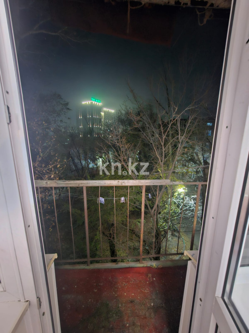 Продажа 2-комнатной квартиры, 45 м², ул. Ержанова, дом  45 в Караганде - фото 13