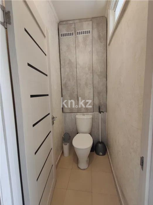 Продажа 2-комнатной квартиры, 54 м², ул. Толе би, дом  102 в Алматы - фото 4