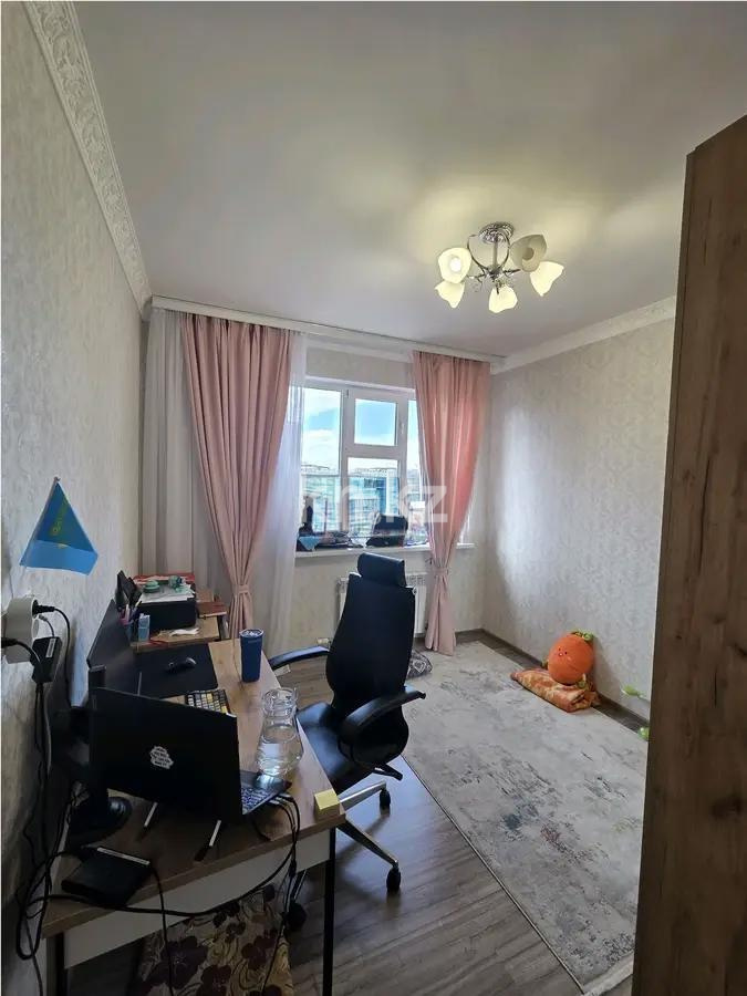 Продажа 4-комнатной квартиры, 92 м² в Астане - фото 3