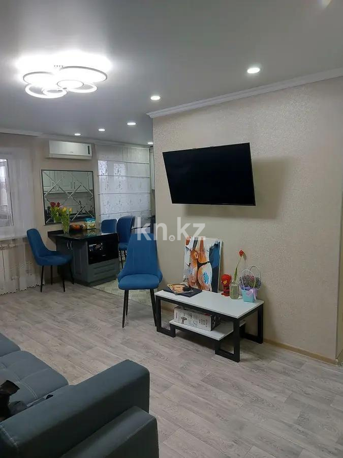 Продажа 3-комнатной квартиры, 60 м², пр. Н. Абдирова, дом  52 в Караганде