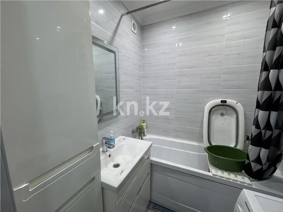 Продажа 2-комнатной квартиры, 67 м², ул. Сатпаева в Астане - фото 7