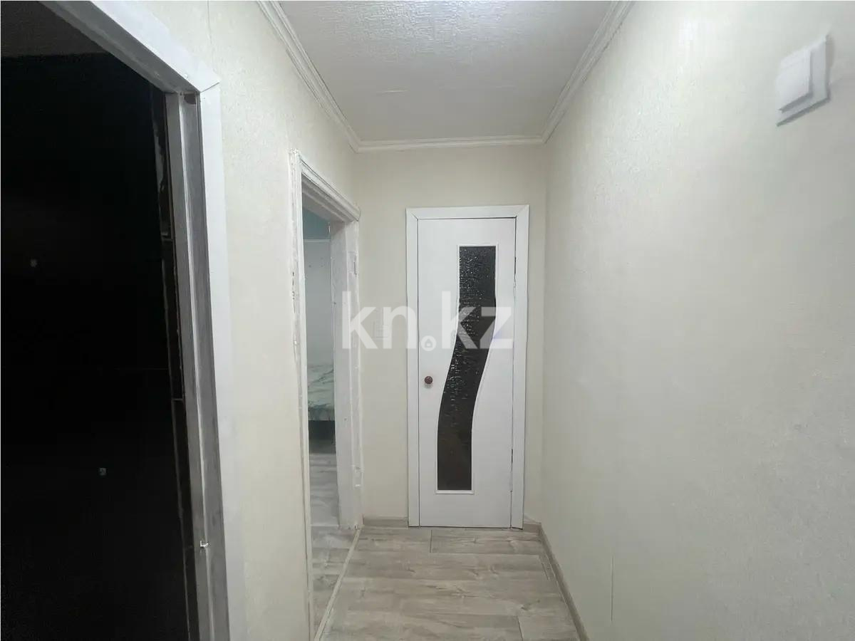 Продажа 1-комнатной квартиры, 30 м², мкр-н 12, дом  1 в Караганде - фото 6