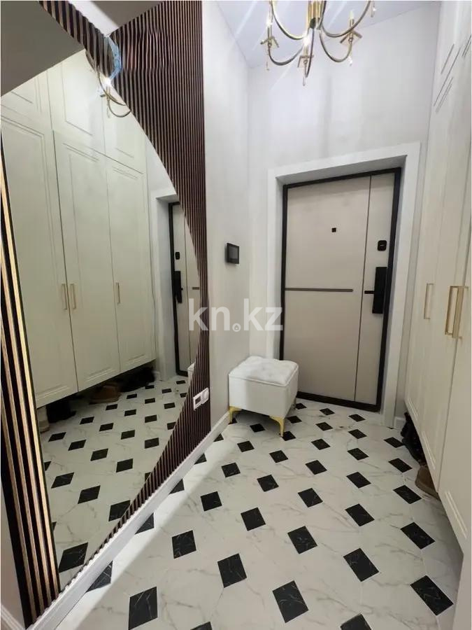 Продажа 3-комнатной квартиры, 64 м², ул. Е-882, дом  15 в Астане - фото 5