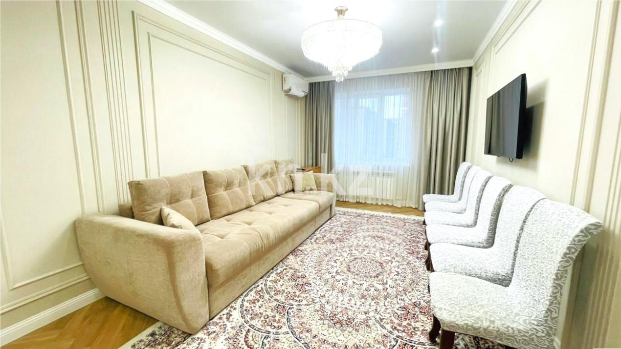 Продажа 3-комнатной квартиры, 90 м² в Караганде