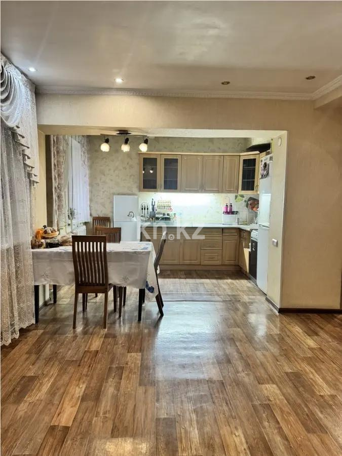 Продажа 3-комнатной квартиры, 67.7 м² в Алматы - фото 3