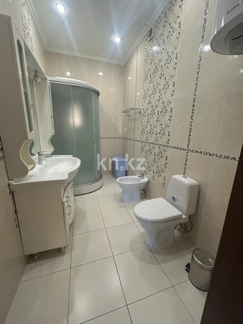 Продажа 7-комнатного дома, 430 м² в Астане - фото 23