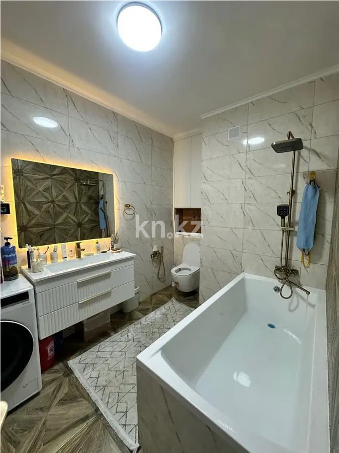 Продажа 2-комнатной квартиры, 80.7 м², ул. Омарова, дом  10 в Астане - фото 4