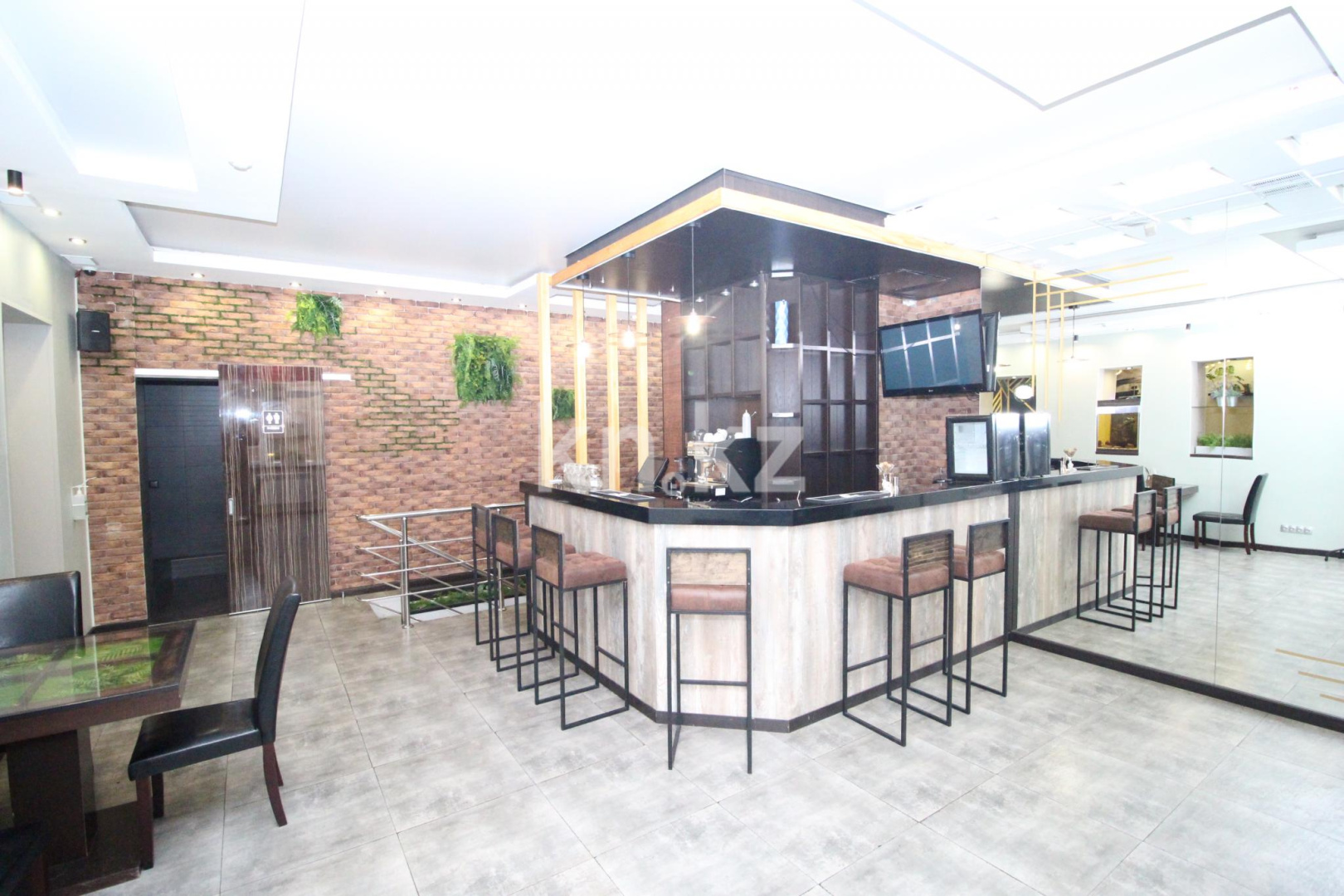 Продажа помещения, 290 м² в Астане