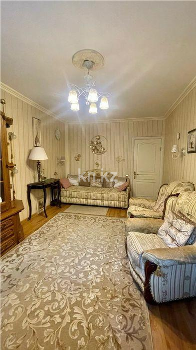 Продажа 2-комнатной квартиры, 53 м², мкр-н Самал-1, дом  13 в Алматы