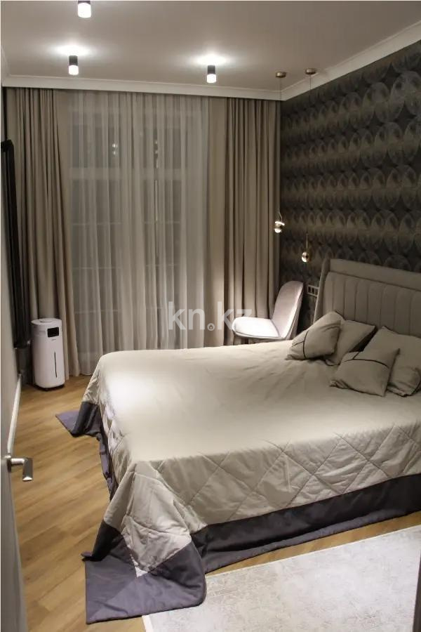 Продажа 4-комнатной квартиры, 130 м², пр. Мангилик Ел, дом  42 в Астане - фото 2