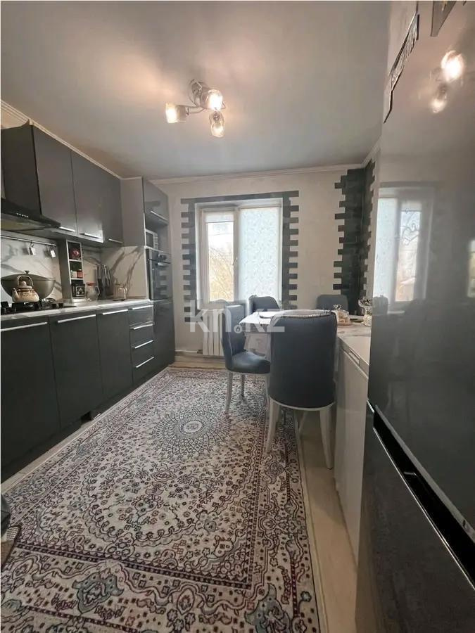 Продажа 3-комнатной квартиры, 77 м², ул. Тургута Озала, дом  24 в Алматы - фото 4