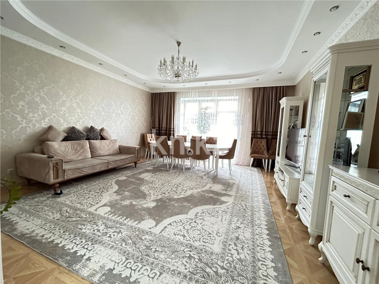 Продажа 4-комнатной квартиры, 121.1 м² в Астане