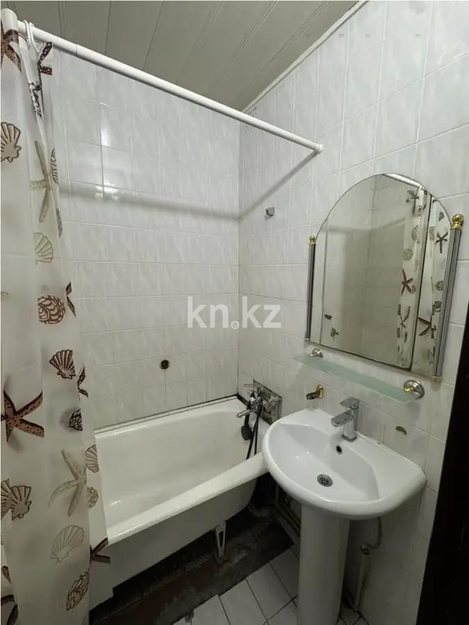 Продажа 2-комнатной квартиры, 55.3 м², мкр-н Самал-2, дом  79 в Алматы - фото 3