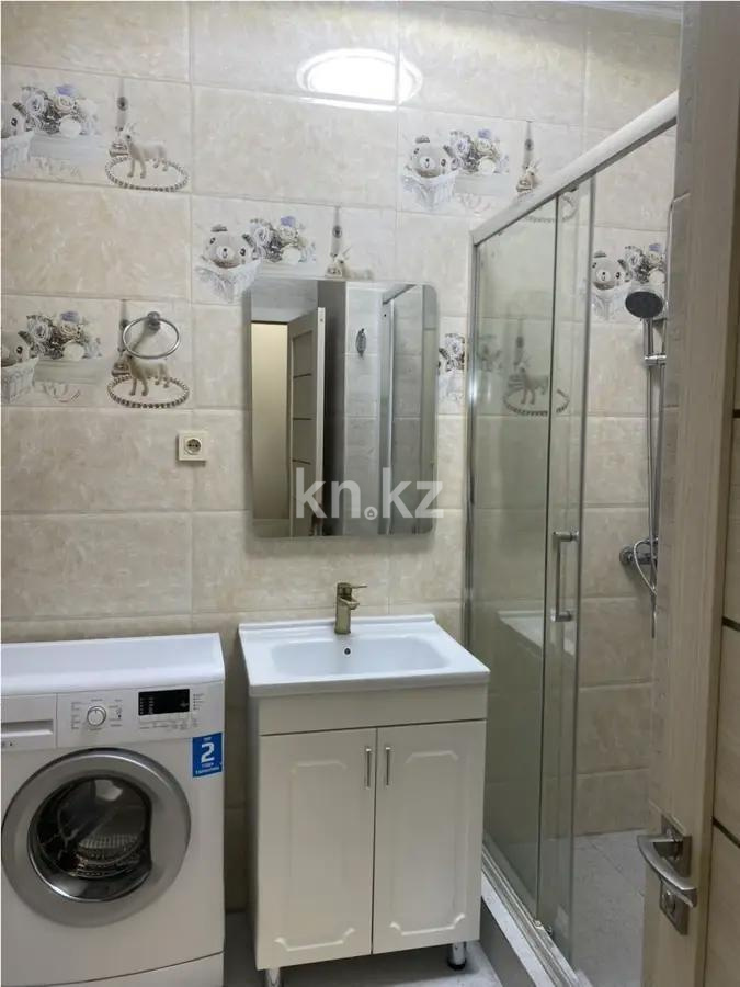 Продажа 2-комнатной квартиры, 60 м², ул. Сатпаева, дом  30/2 в Алматы - фото 3