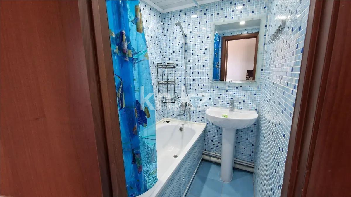 Продажа 3-комнатной квартиры, 61 м², ул. 40-летия Победы, дом  56 в Шахтинске - фото 4