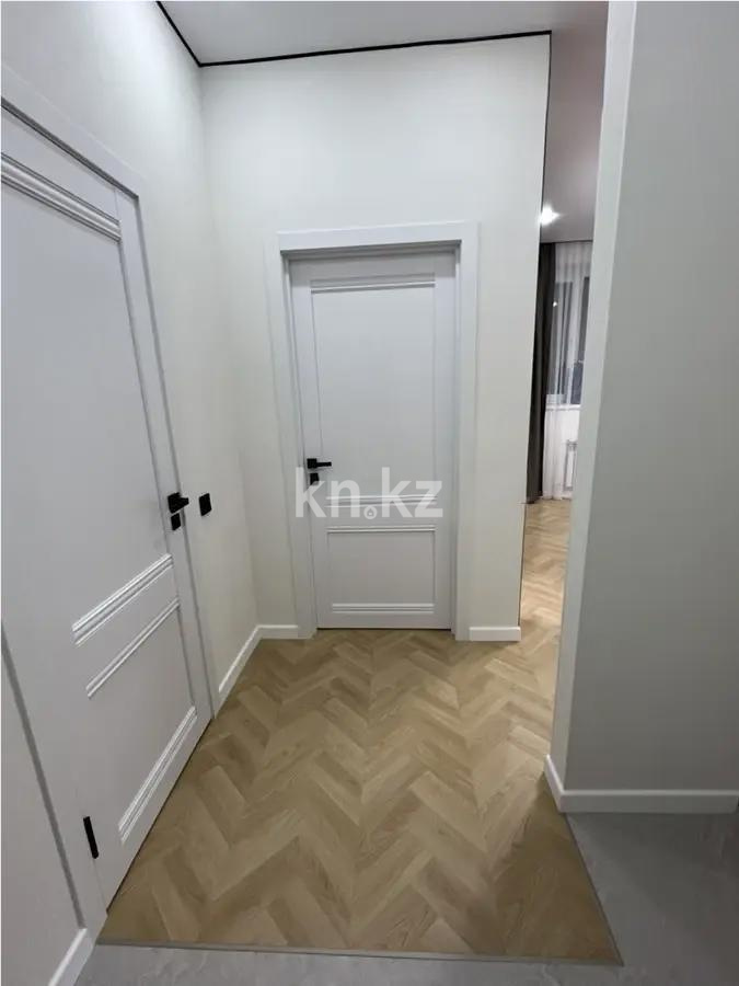 Продажа 1-комнатной квартиры, 35 м², ул. Култегин, дом  2 в Астане - фото 5