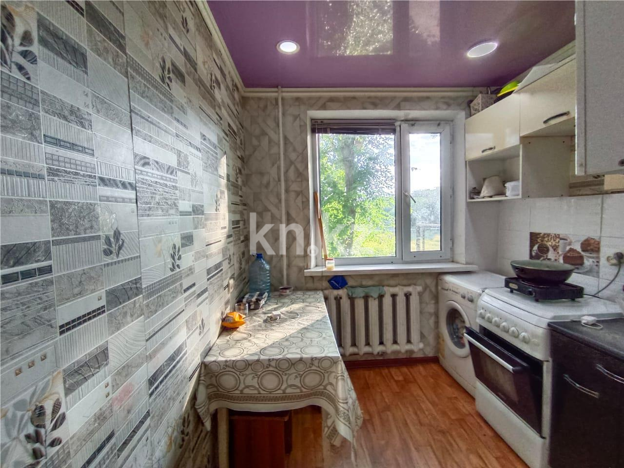 Продажа 3-комнатной квартиры, 62 м², мкр-н 23 в Караганде - фото 9