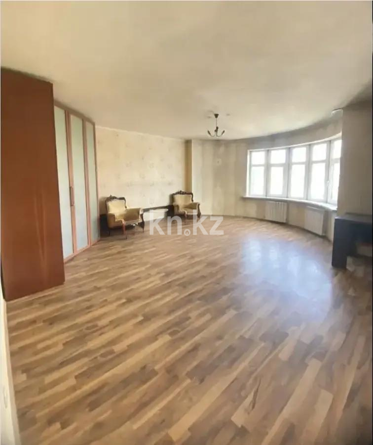 Продажа 3-комнатной квартиры, 208 м², пр. Аль-Фараби, дом  47 в Алматы - фото 2