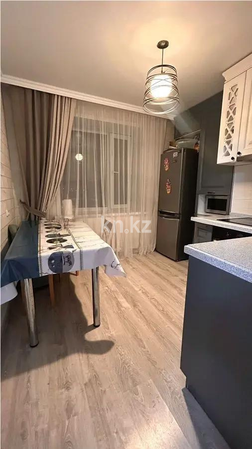 Продажа 2-комнатной квартиры, 64 м² в Караганде - фото 3