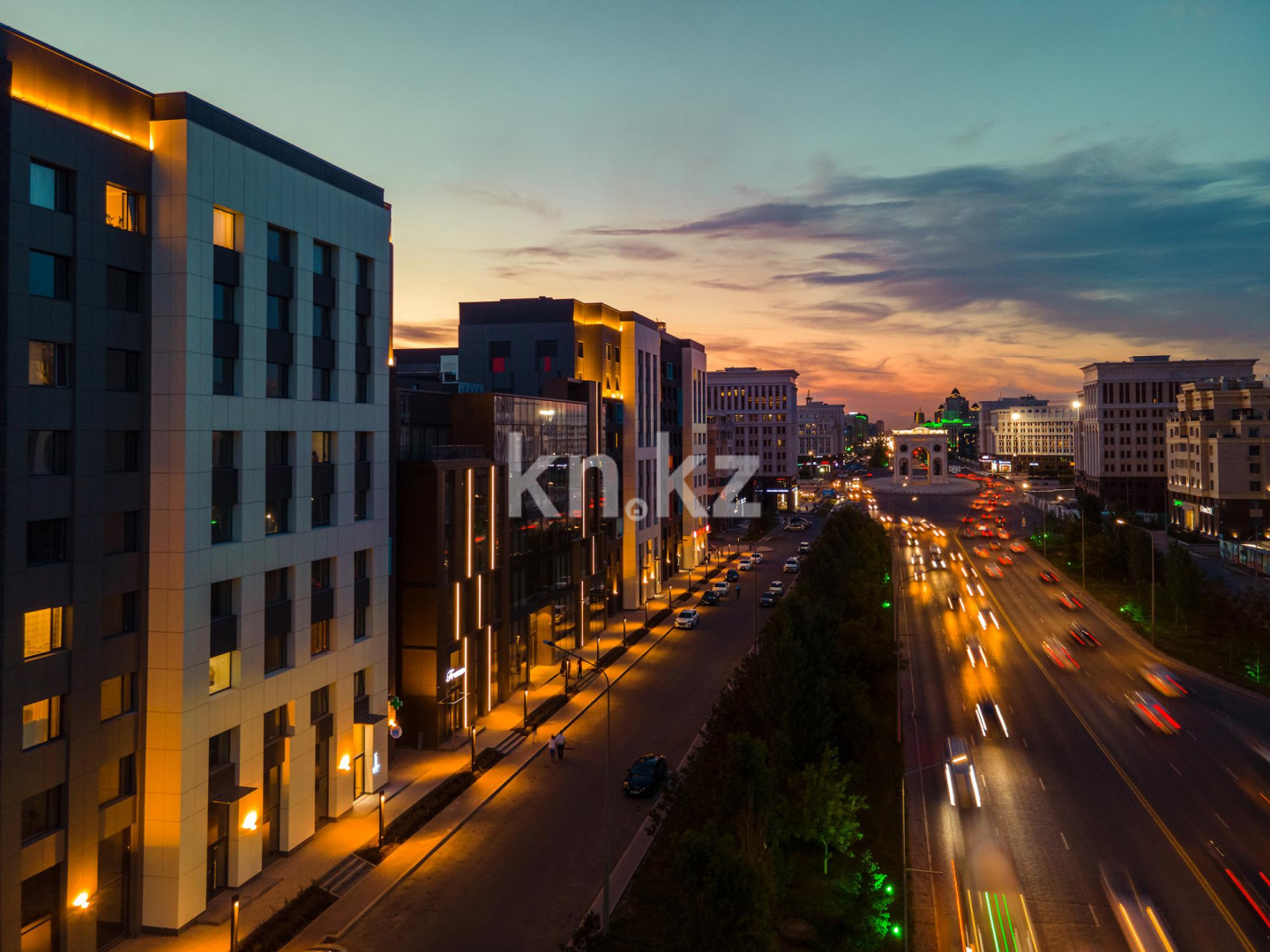 Продажа 2-комнатной квартиры, 68.8 м² в Астане - фото 2