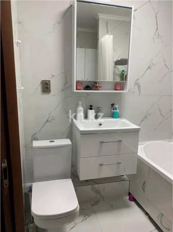 Продажа 4-комнатной квартиры, 72 м² в Алматы - фото 4