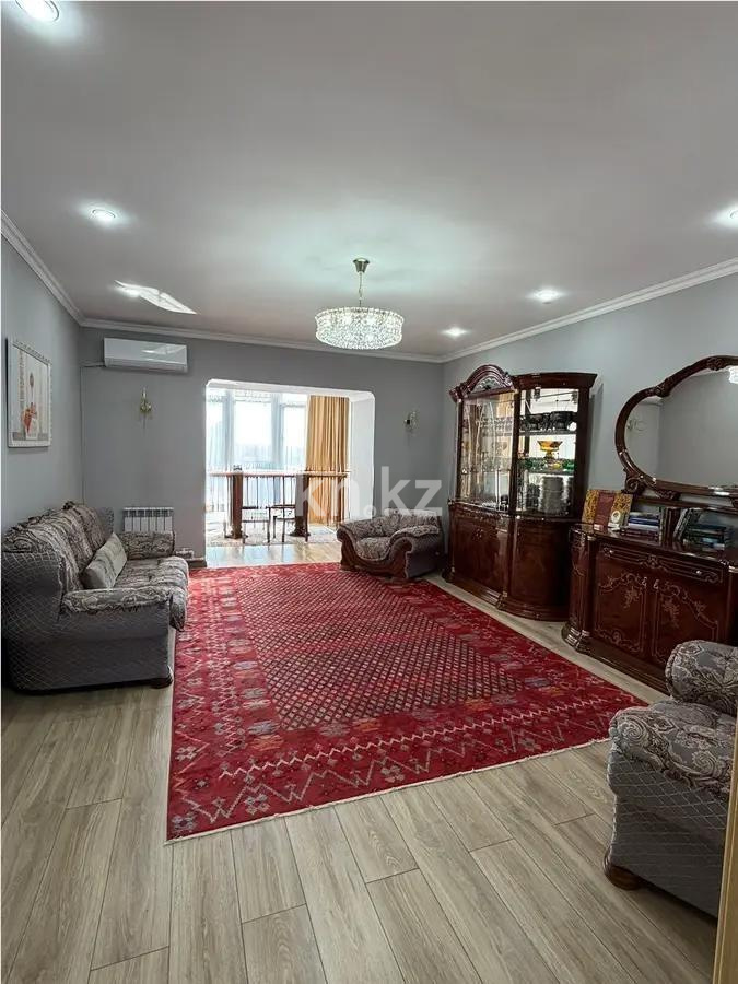 Продажа 3-комнатной квартиры, 89 м² в Караганде