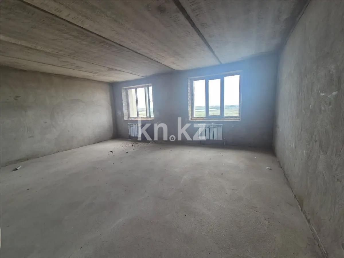 Продажа 3-комнатной квартиры, 83 м², мкр. Голубые Пруды, дом  3/2 в Караганде