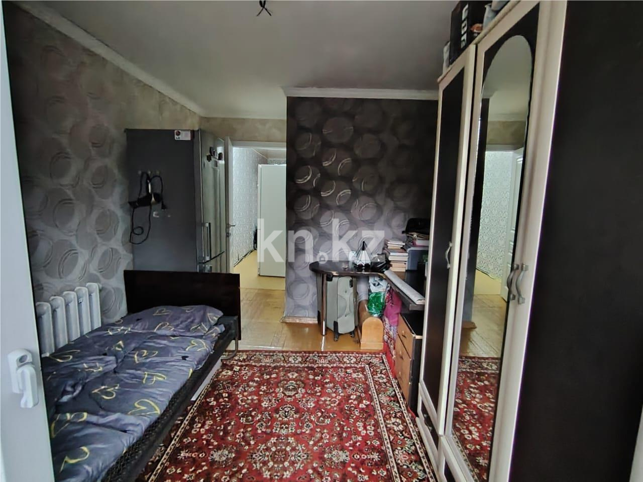 Продажа 3-комнатной квартиры, 53 м², ул. 6-й мик-н, дом  28 в Темиртау - фото 10