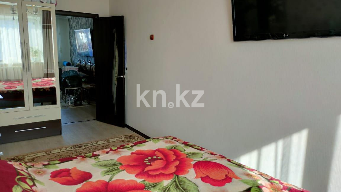 Продажа 2-комнатной квартиры, 45 м², мкр-н Восток-2, дом  12 в Караганде - фото 4