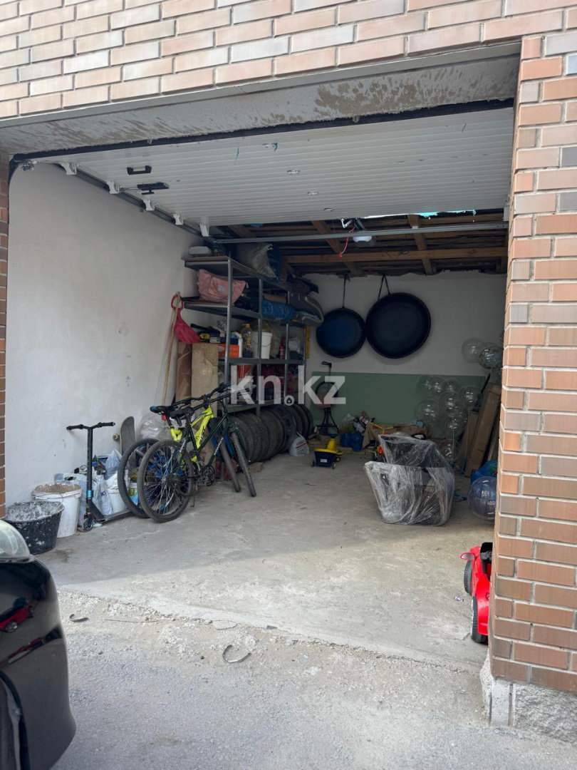 Продажа 3-комнатной квартиры, 100 м², ул. Таттимбета, дом  19/14 в Караганде - фото 13