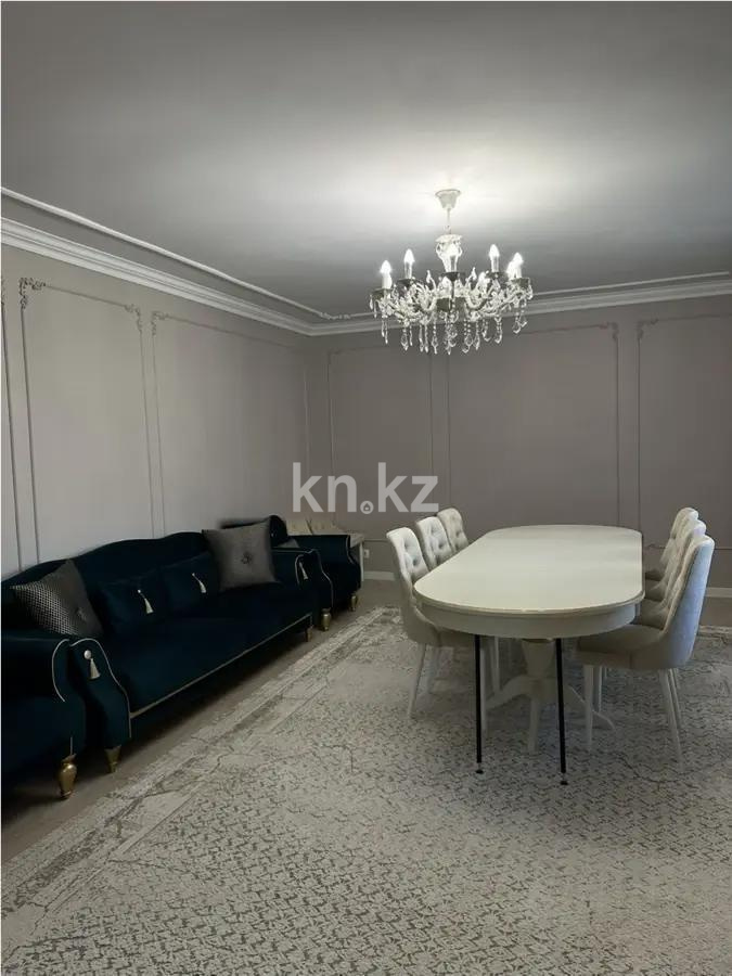 Продажа 3-комнатной квартиры, 110 м², пр. Кошкарбаева, дом  25 в Астане