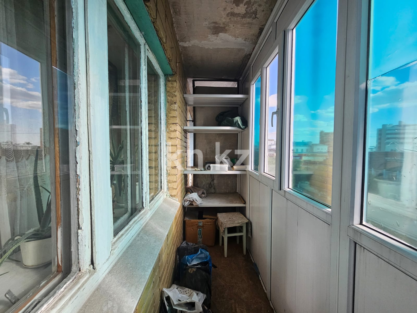 Продажа 4-комнатной квартиры, 78 м², пр. Бухар-жырау, дом  56/2 в Караганде - фото 3