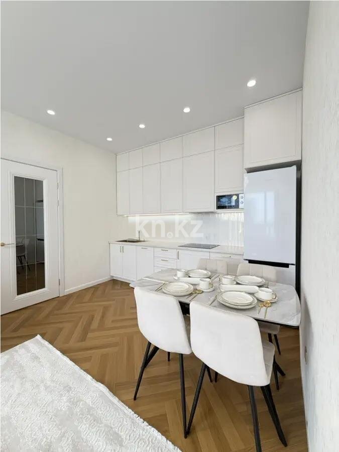 Продажа 3-комнатной квартиры, 62.73 м² в Астане - фото 4