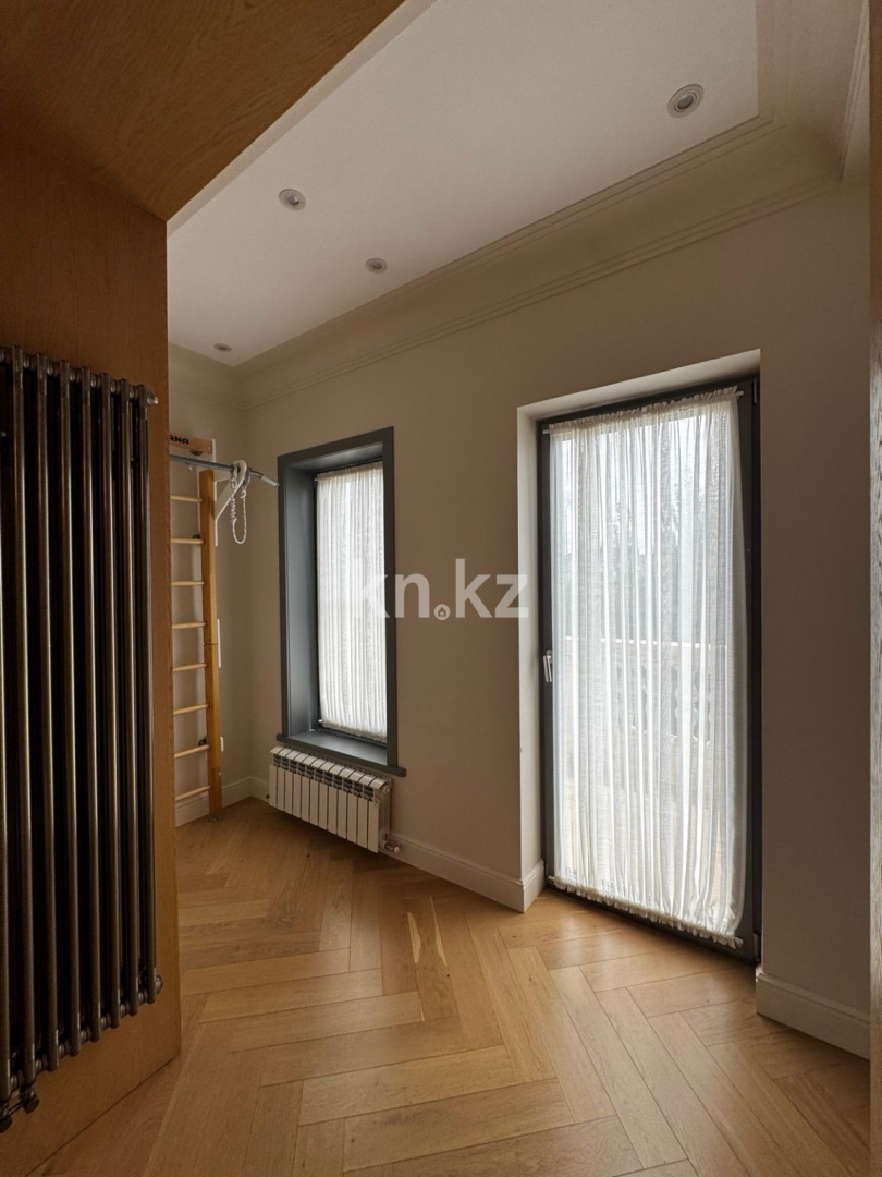 Аренда 4-комнатной квартиры, 170 м² в Астане - фото 24