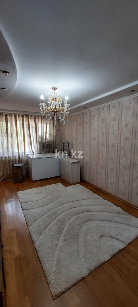 Продажа 3-комнатной квартиры, 60 м², ул. Сатыбалдина, дом  1 в Караганде - фото 2