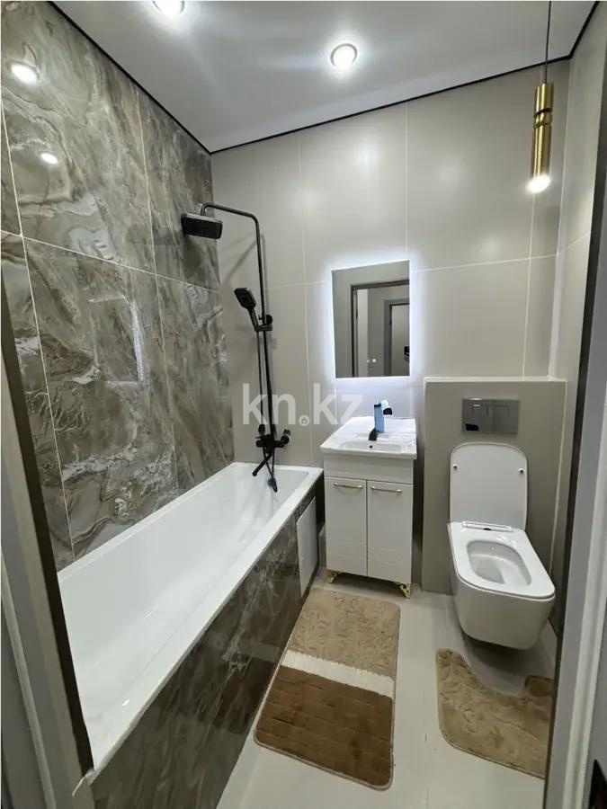 Продажа 2-комнатной квартиры, 69 м², ул. Жургенова, дом  19 в Астане - фото 4