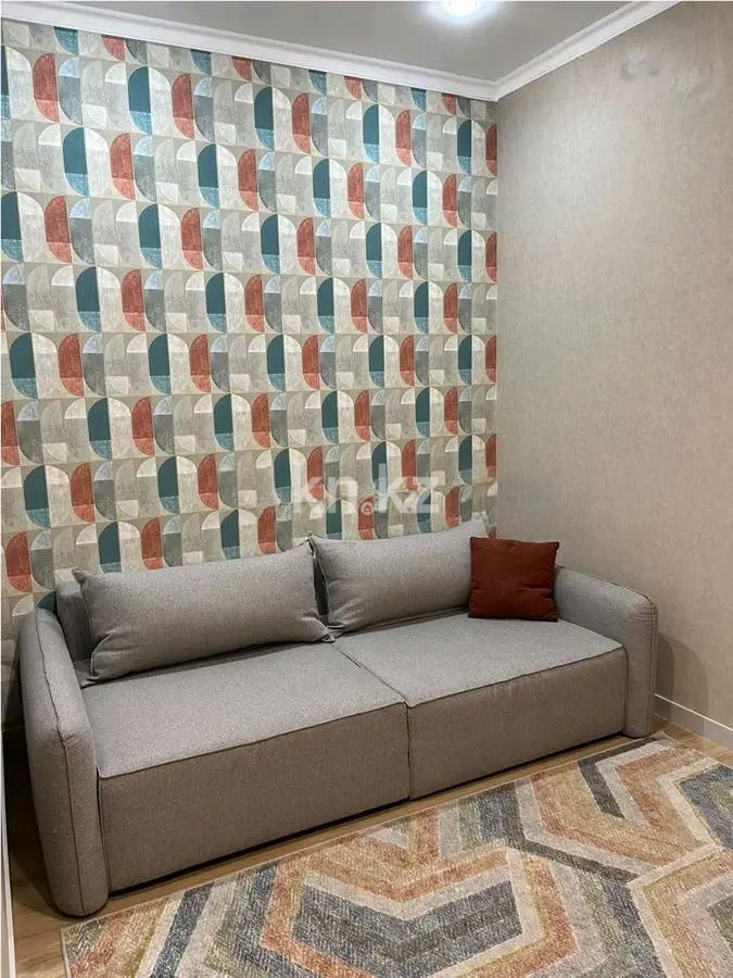 Продажа 4-комнатной квартиры, 92 м², ул. Туркестан, дом  28 в Астане