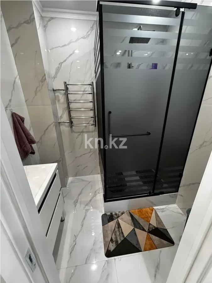 Продажа 2-комнатной квартиры, 70 м², ул. Есенова, дом  160/3 в Алматы - фото 4