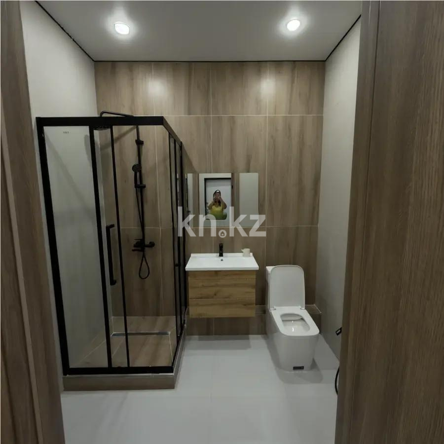 Продажа 2-комнатной квартиры, 47 м², ул. Е-429 в Астане - фото 3