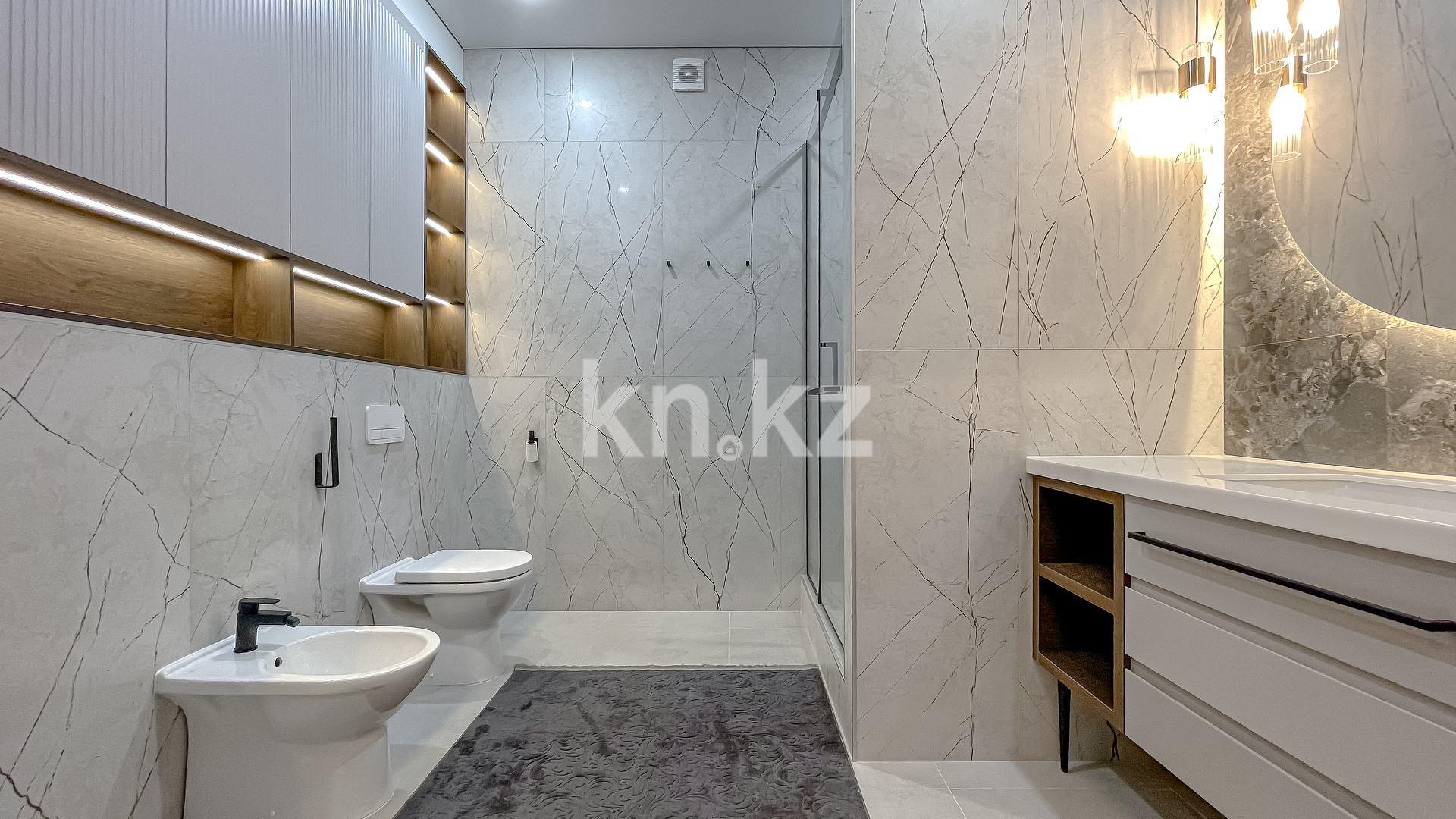 Продажа 3-комнатной квартиры, 215 м² в Алматы - фото 32